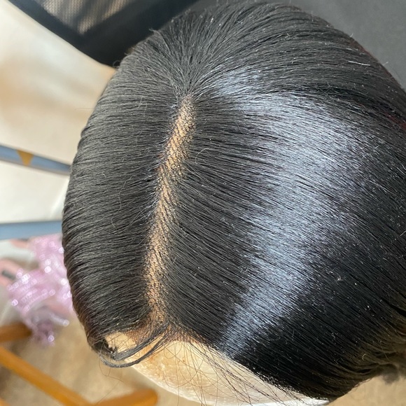 Mayde Beauty Bob Wig. - Picture 3 of 4